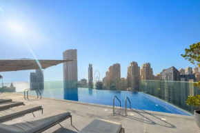FIRST CLASS 1BR Majestic Marina Escape